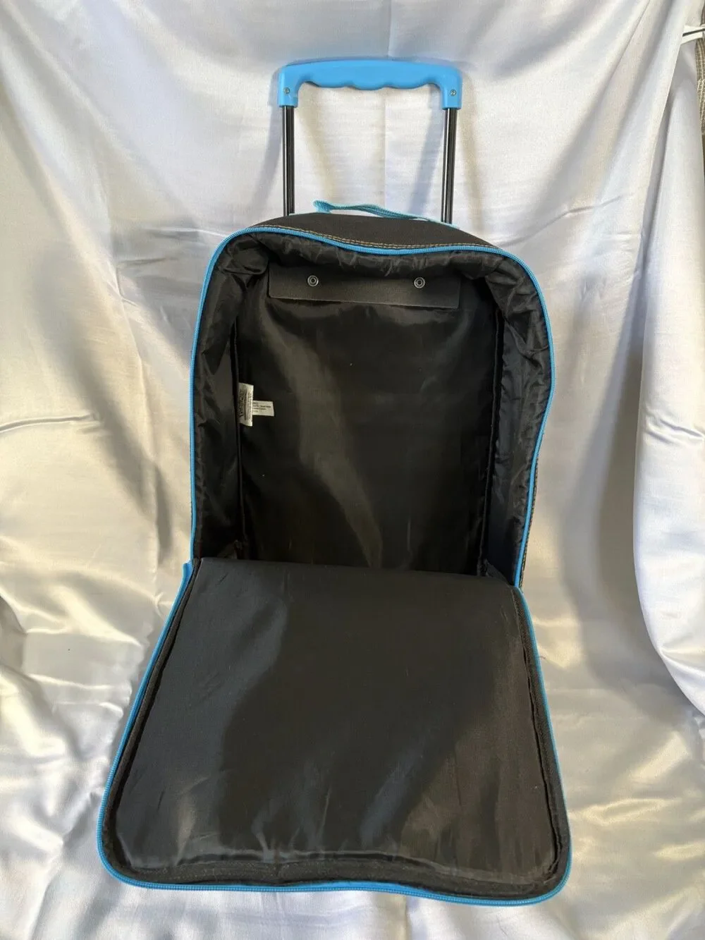 Pokemon Pikachu Bulbasaur Charmander Squirtle 16 Inch‎ Kids Wheel Suitcase